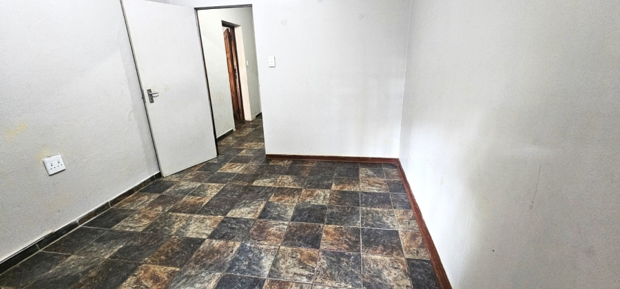 To Let 2 Bedroom Property for Rent in Rustenburg Central North West